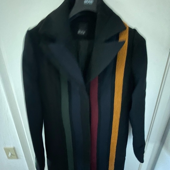 Wool jacket with weaved elements - Picture 4 of 5